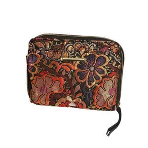 NEW WITH TAGS WOMEN Beautiful No Boundaries Multicolor floral design Zippered Cr